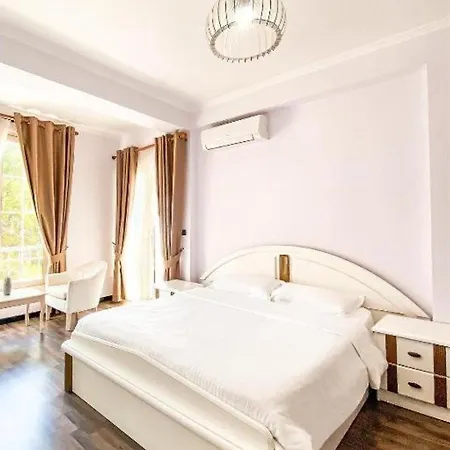 Hotel Majestic Durrës