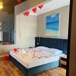 Majestic Hotel 4*
