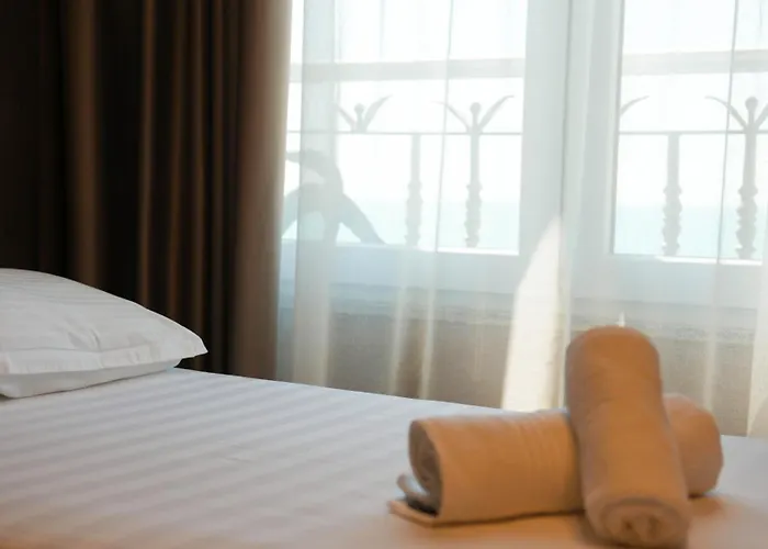 Majestic ホテル 4*