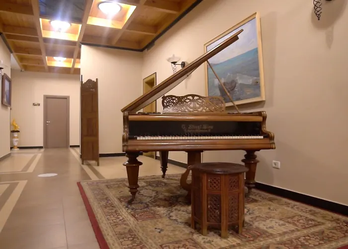 ホテル Majestic ドゥラス